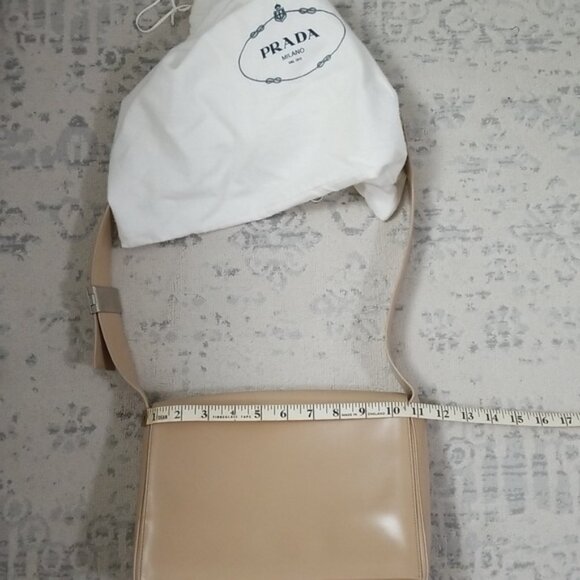 Auth Prada Vitello Smalto Cammello - Picture 11 of 15